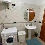Incantevole 4 Posti Letto Con Piscina Idromassaggio 펜션 발레도리아