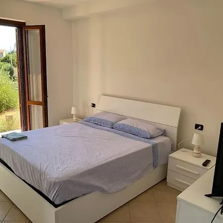 Incantevole 4 Posti Letto Con Piscina Idromassaggio Prázdninový dům